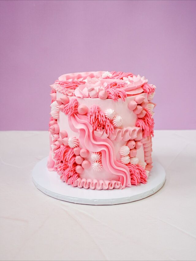 IT’S SO FLUFFY! 🌈 IN NEW COLOUR WAYS!…Our “It’s So Fluffy” has been a firm favourite on our online store for quite some time, and due to popular demand we have added two new colour options to this cake design on our online store. This super cool cake is now available in PINK, BLUES, and in it's original colourful way.We love that you guys love this cake so much! Thank you for the support!…Available to order from our online store#crumb #crumbcakes #crumbcakessa #cakeme #capetowncakes #cakesofcapetown #baker #capetownbaking