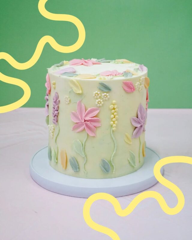 Little Miss Meadow🌸🌸🌸Another one of the beautiful (and super popular) cake designs available to order directly from our online store. We've made this pretty cake for birthdays, baby showers, and even weddings! ...#cake #celebrationcakes #veganbycrumb