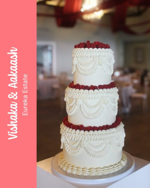 VISHAKA & AAKAASH...Our first wedding kicked off quite early in the season on a crisp August day at @eureka_estate Vishaka & Aakaash opted for an impressive egg free version on our Lita cake size, decorated with vintage style Lambeth piping and fresh raspberries ...The flavours inside included Very Vanilla (Vanilla & Raspberry) and Lem Pop.Cake cutting photo by @bolandweddings_photography
